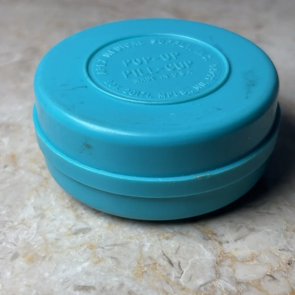Vintage Blue Collapsible Cup Pop Up Pill Cup Apex‎ Medical Supply USA Retro